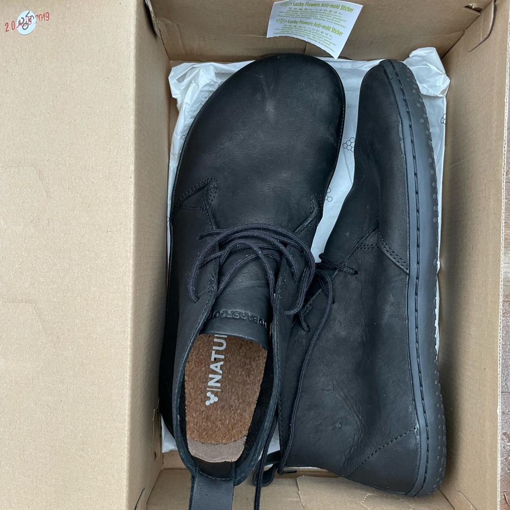 Vivo barefoot shoes